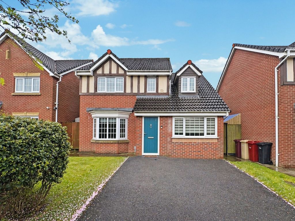 Property photo 1 of 19 External