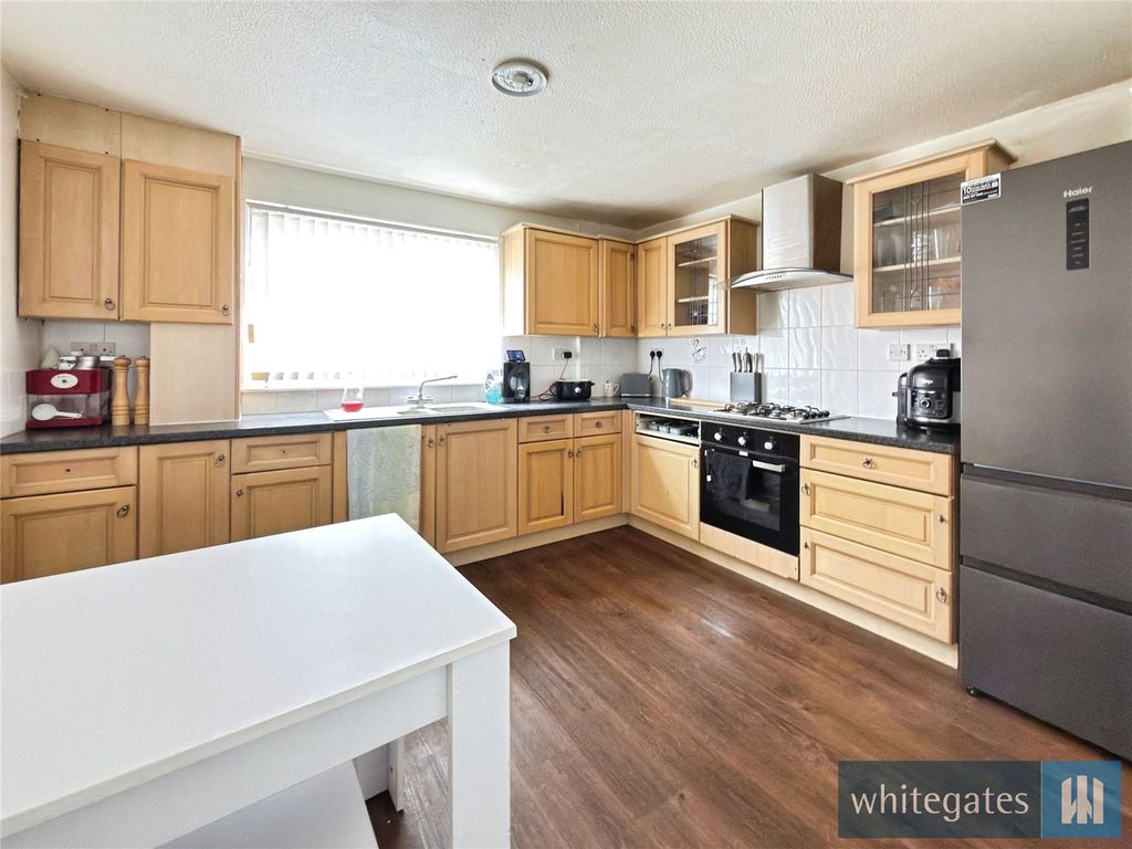 Property photo 2 of 13 Picture No. 04