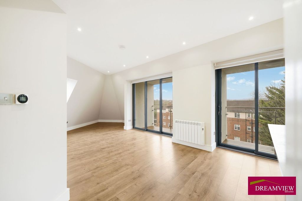 Property photo 3 of 15 Gallery