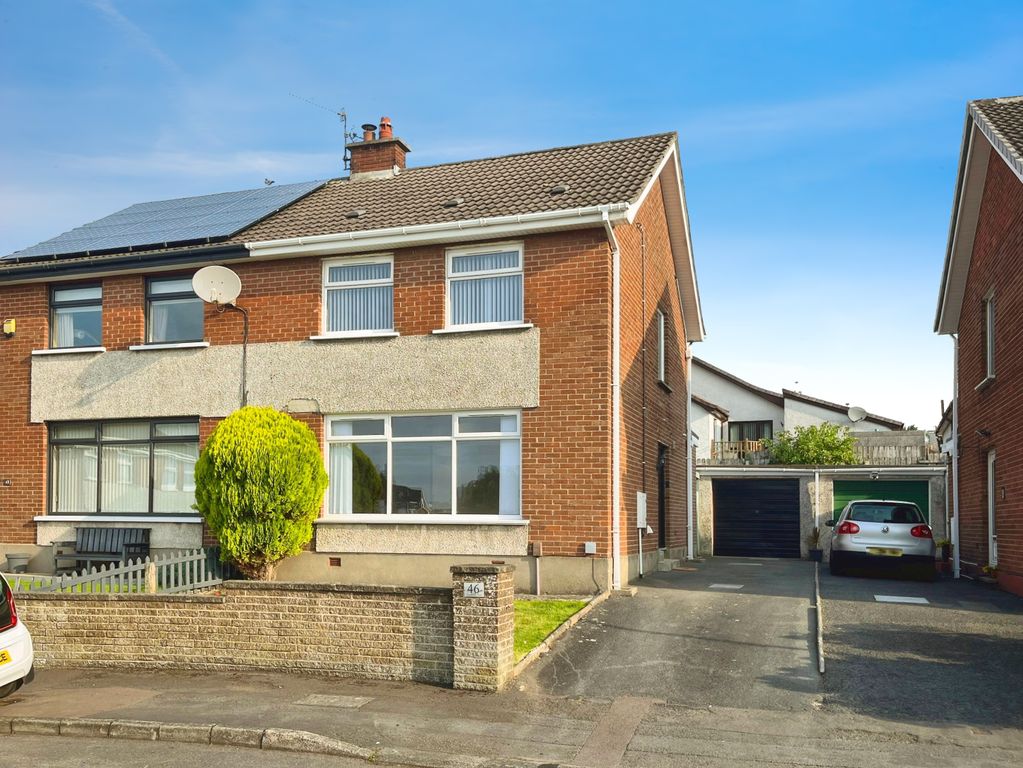 Property photo 1 of 13