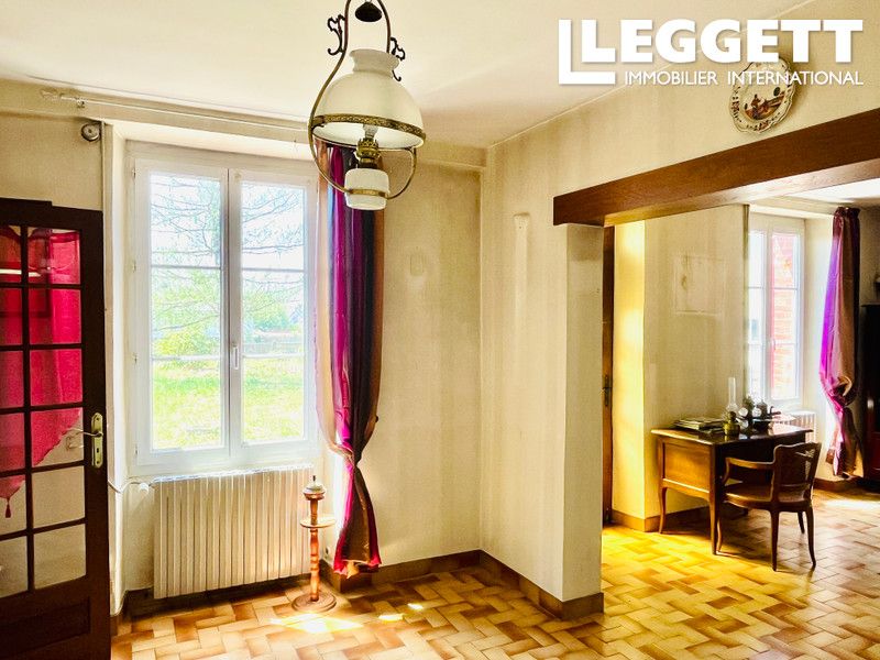 Property photo 3 of 10