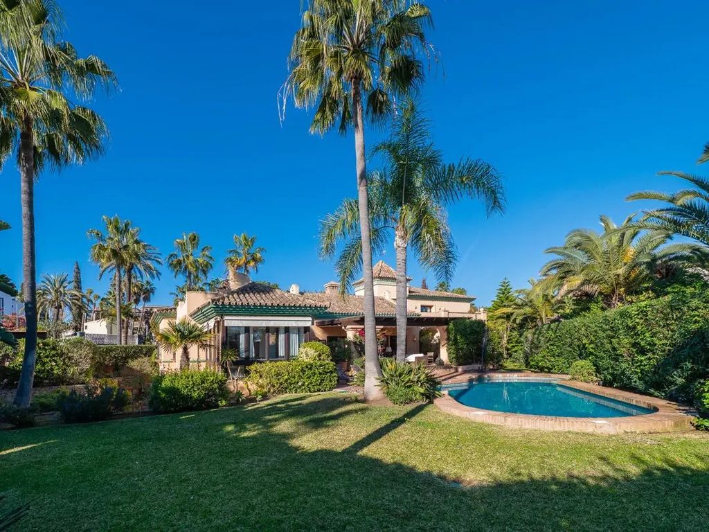 Property photo 1 of 18