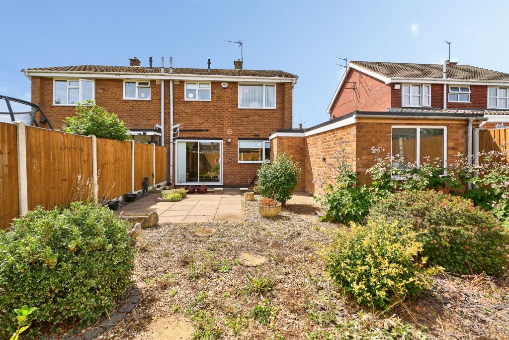 Property photo 2 of 18