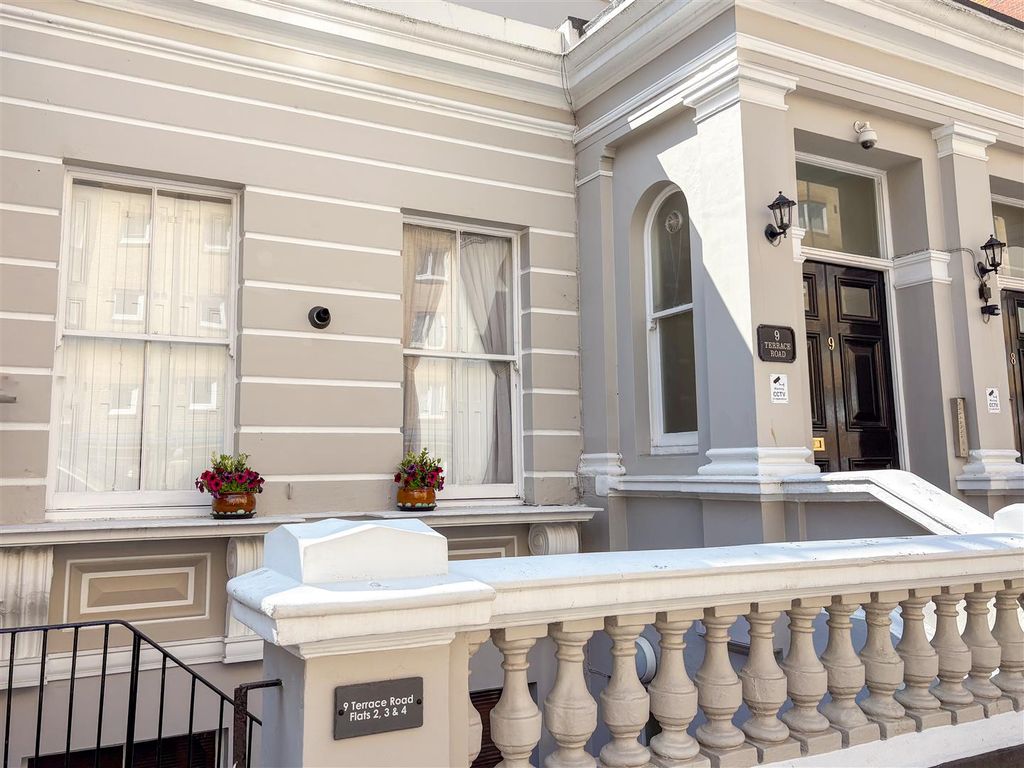 Property photo 1 of 11 Img_1023-2.Jpg