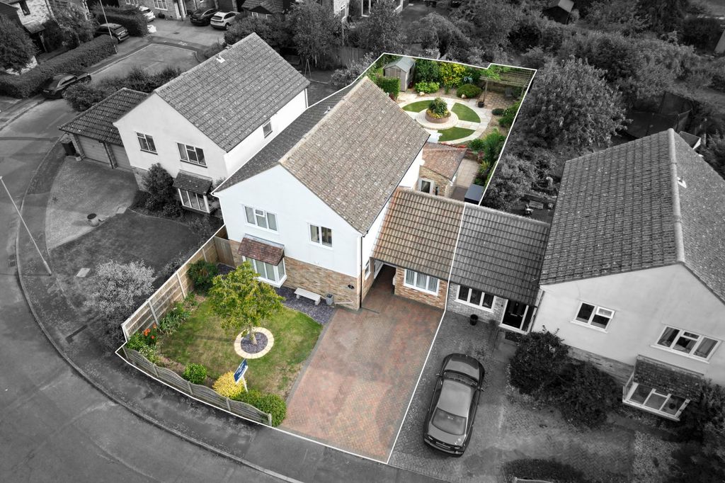 Property photo 2 of 16