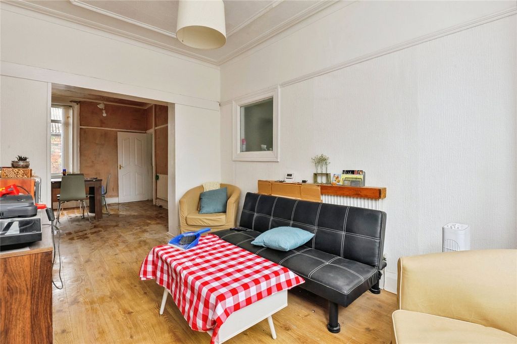 Property photo 3 of 17 Picture No. 03