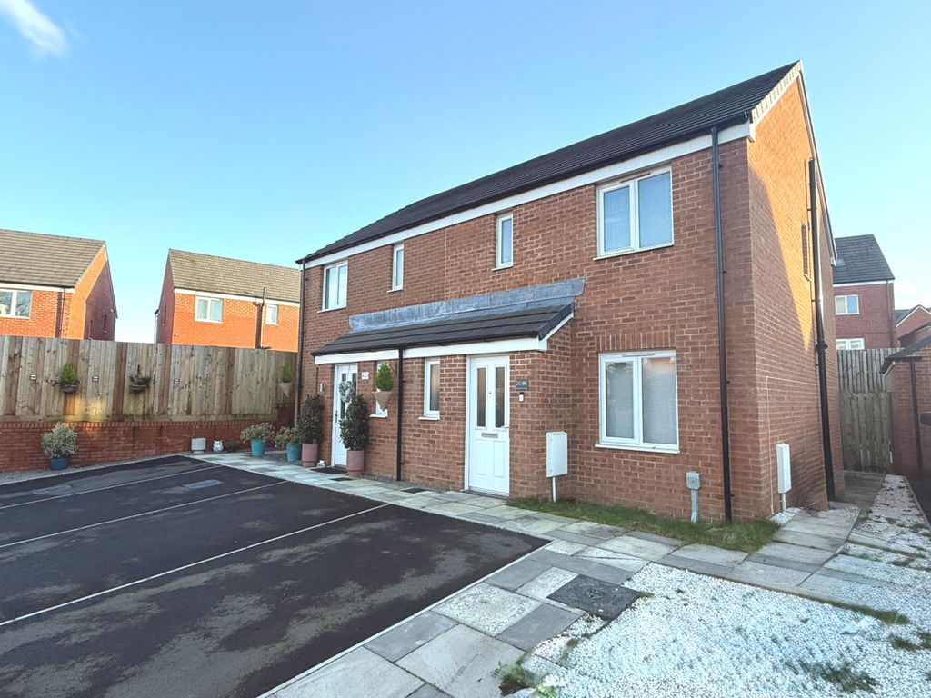 Property photo 1 of 20