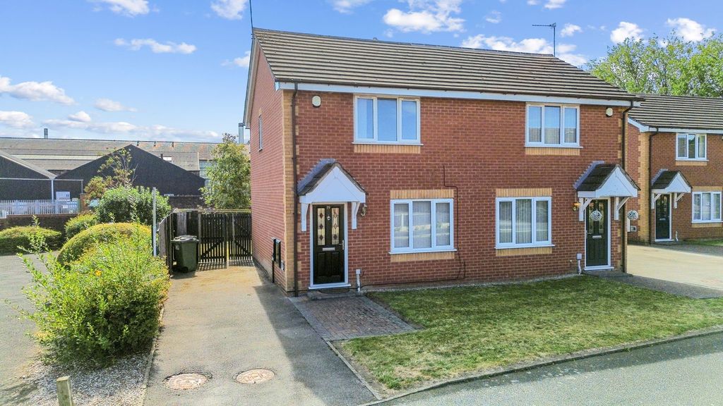 Property photo 1 of 22