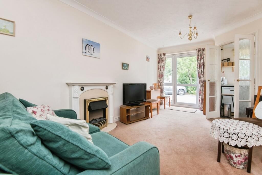 Property photo 2 of 15