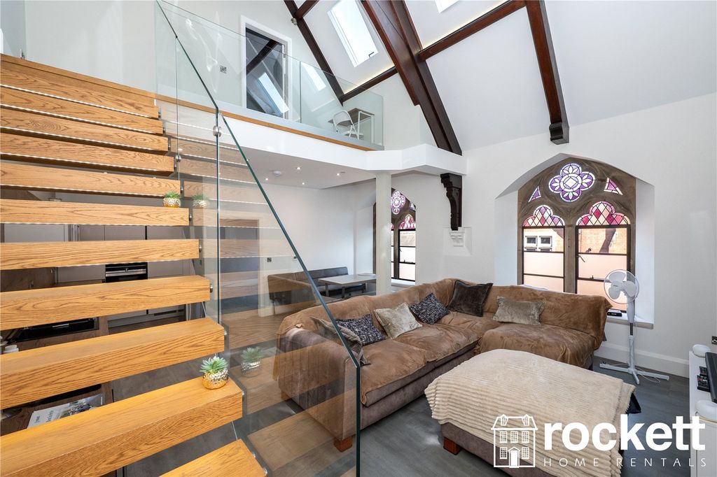 Property photo 3 of 22 Picture No. 04