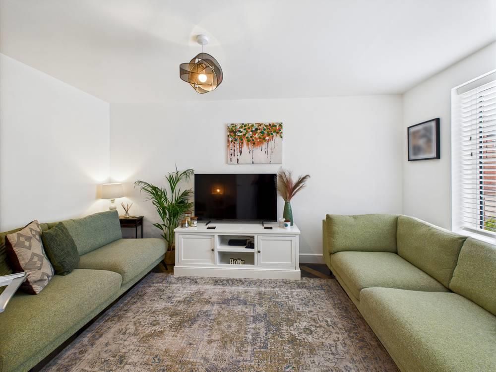 Property photo 3 of 24