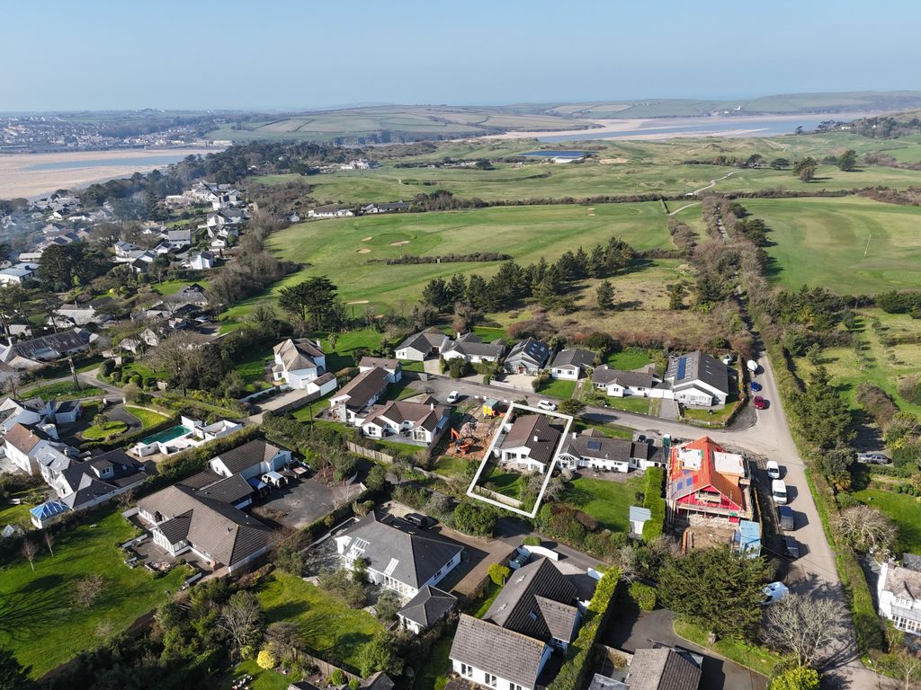 Property photo 1 of 16 Seamist