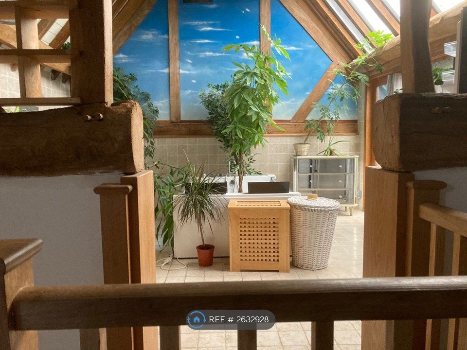 Property photo 3 of 4