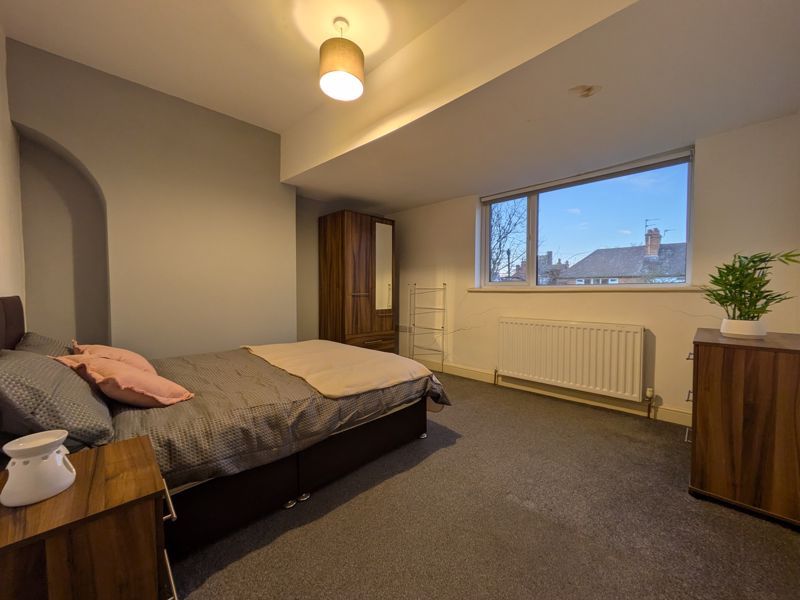 Property photo 2 of 7 Photo 9