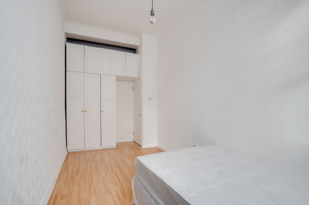 Property photo 3 of 10 Dsc08326