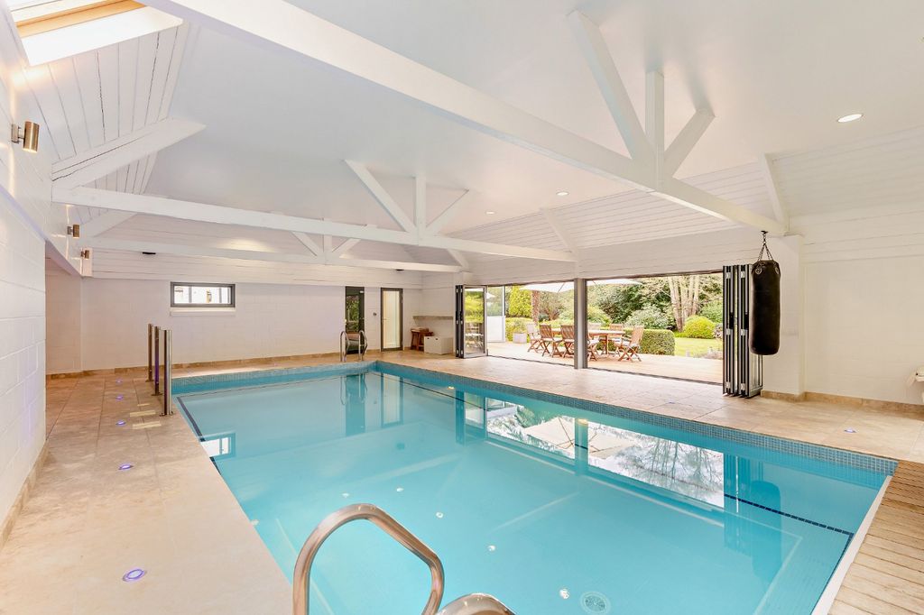 Property photo 3 of 23 Indoor Pool