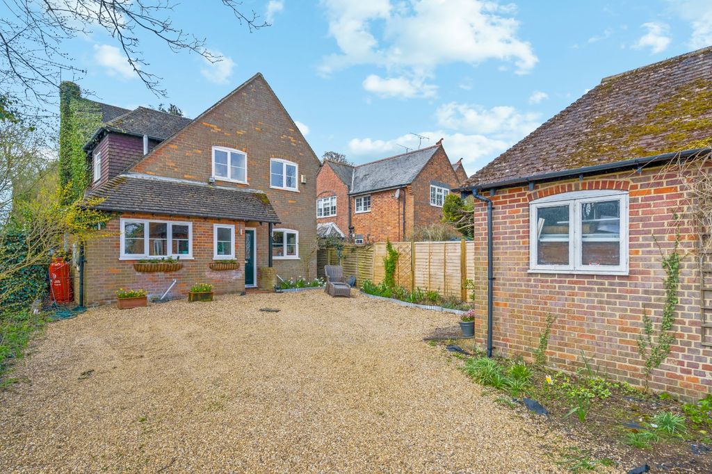 Property photo 1 of 10 Picture No. 01