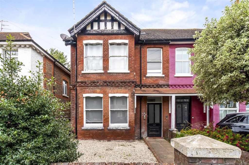 Property photo 1 of 4 Flat 1 10 Cowper Road-004(1).Jpg