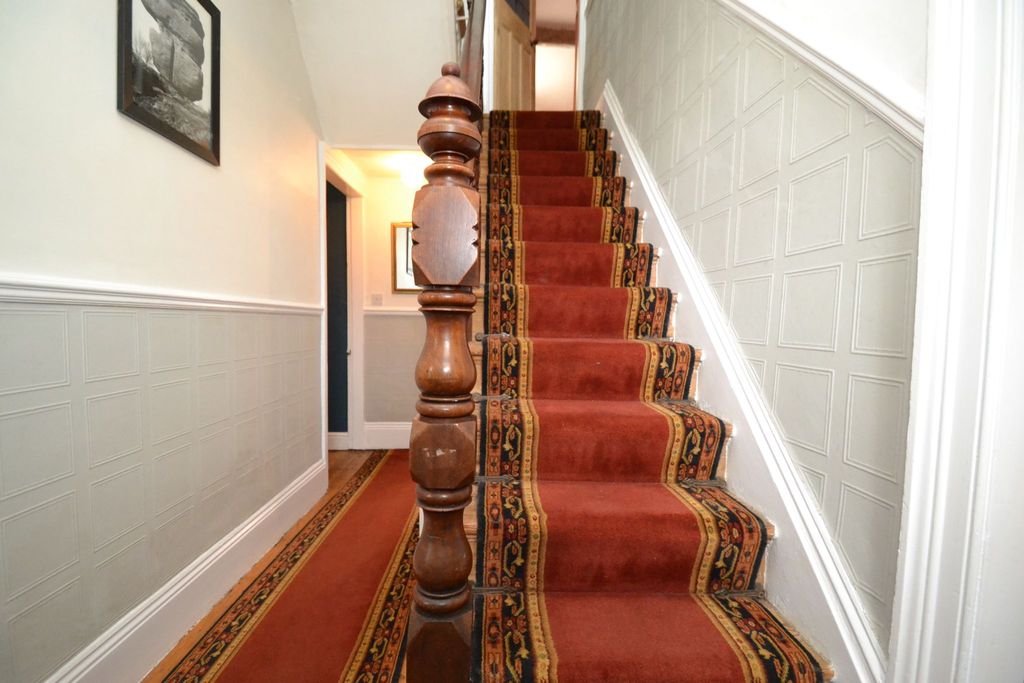 Property photo 2 of 34 Photograph 2