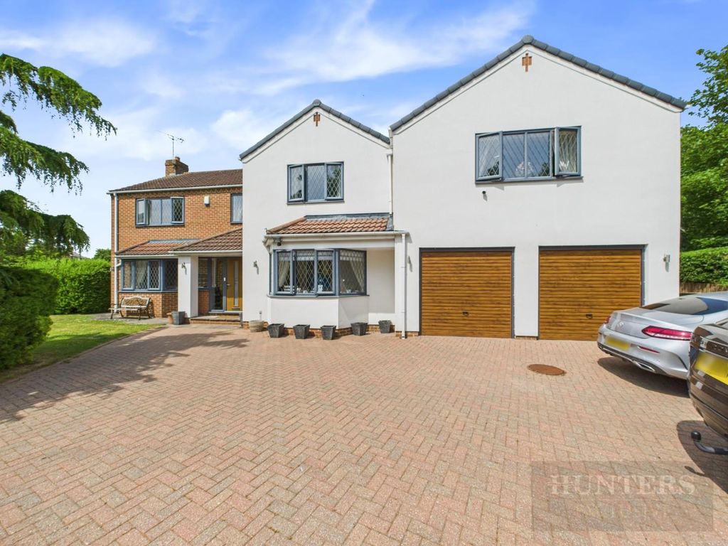 Property photo 1 of 29 Cam05333G0-Pr0139-Still030.Jpg
