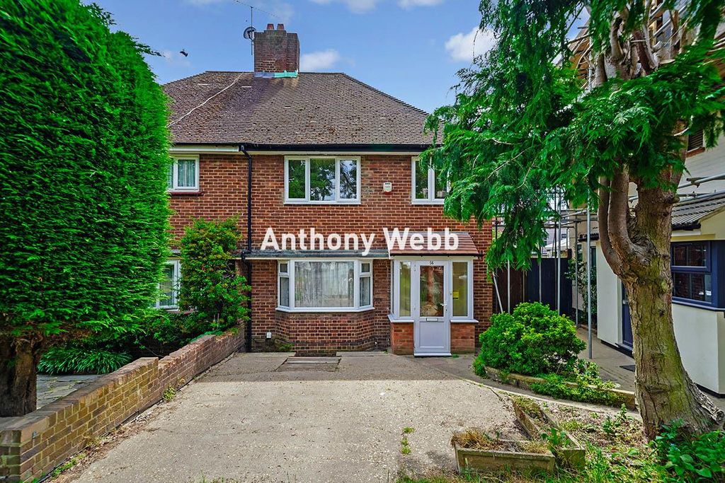 Property photo 1 of 19 Front Aspect