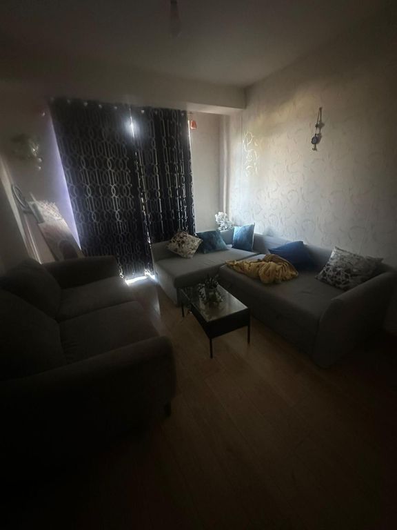 Property photo 2 of 3