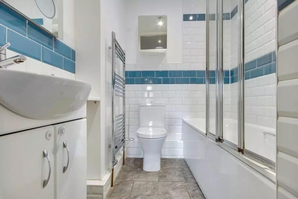 Property photo 3 of 13 Bathroom 2.Jpeg
