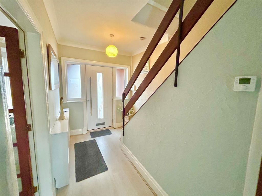 Property photo 2 of 12 Hall.Jpg