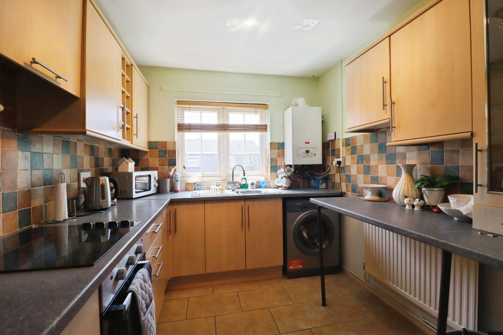 Property photo 3 of 12