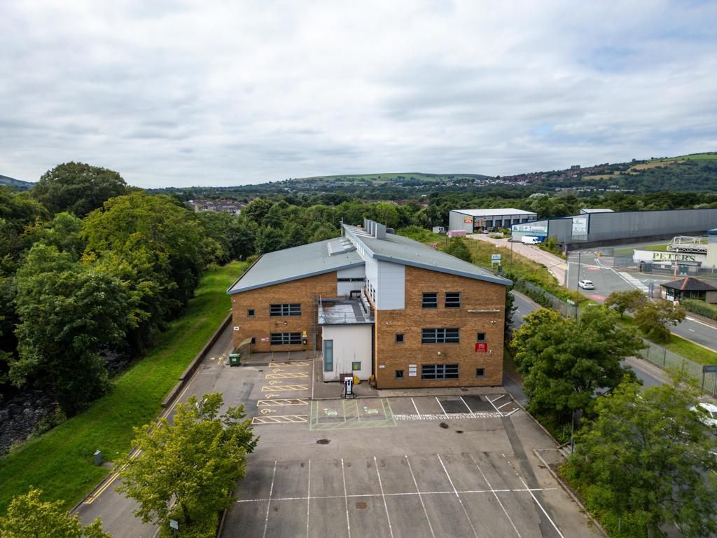 Property photo 1 of 10 Photo 3