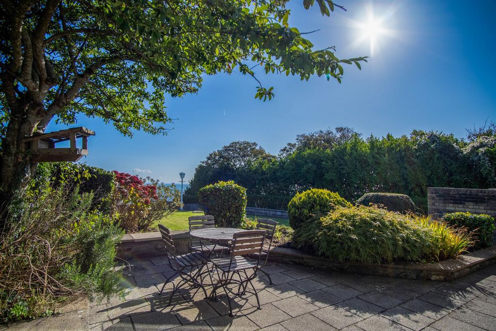 Property photo 3 of 39 Dsc06582-Hdr.Jpg