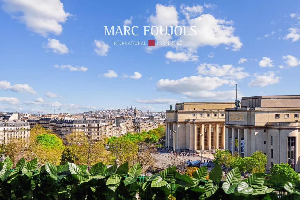 Property photo 1 of 14 Paris XVI - Trocadéro - Renovated 122 m² Apartment With Balcony And Exceptional Views