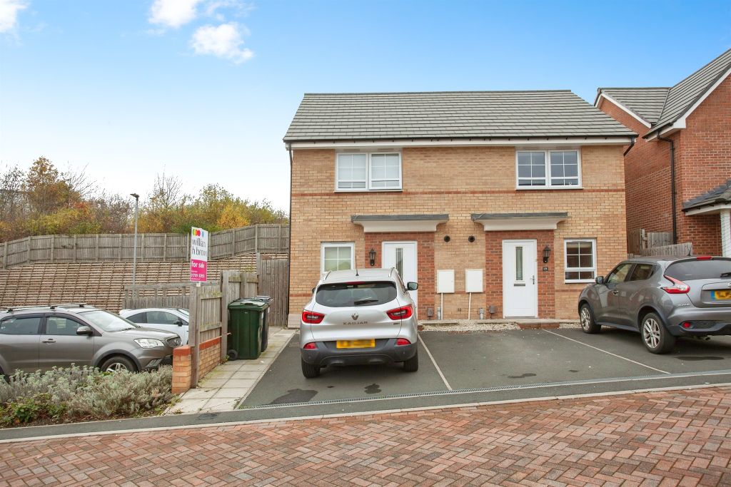 Property photo 1 of 11