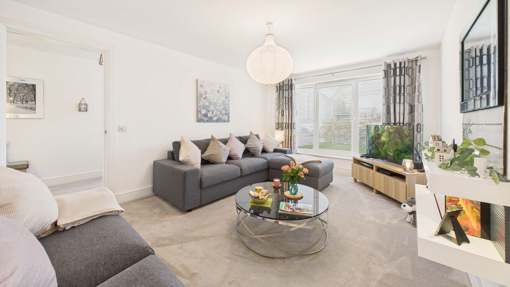 Property photo 3 of 36 Photo 35