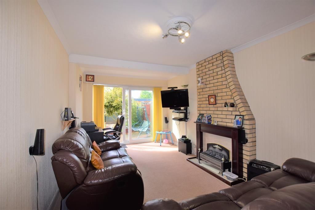 Property photo 2 of 11 Gallery