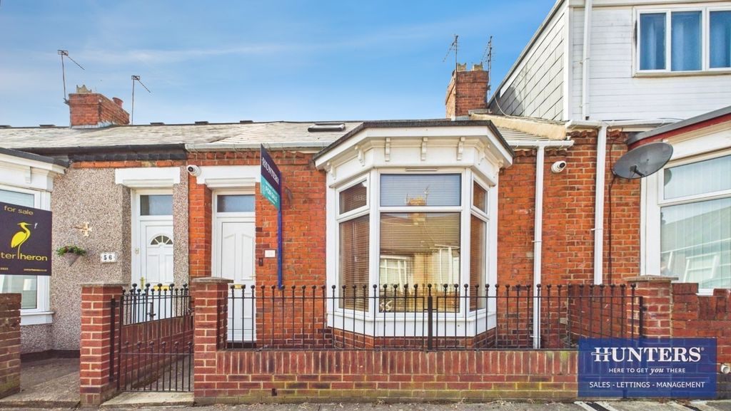 Property photo 1 of 16 External