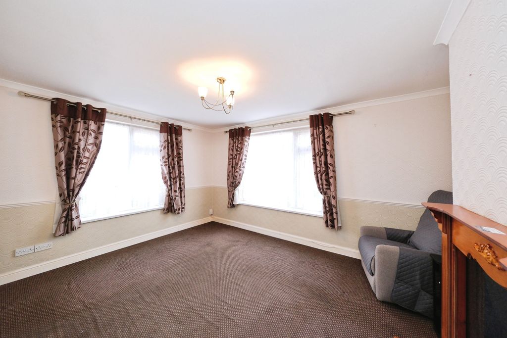 Property photo 3 of 20 Img_7906