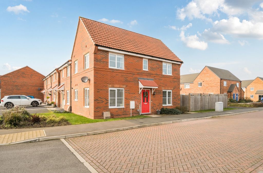 Property photo 1 of 25 1417475-1-6994759cc3190