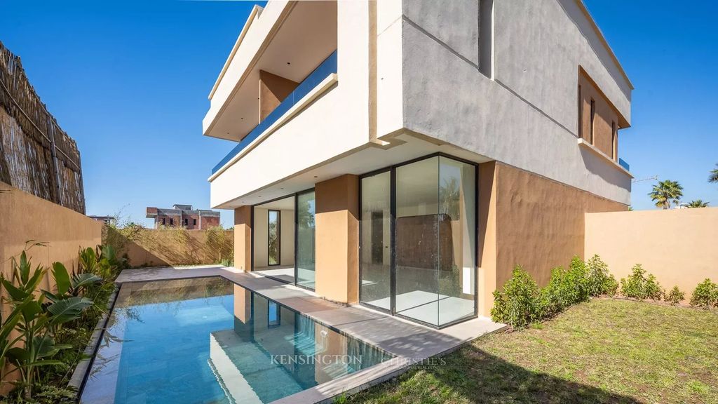 Property photo 3 of 36