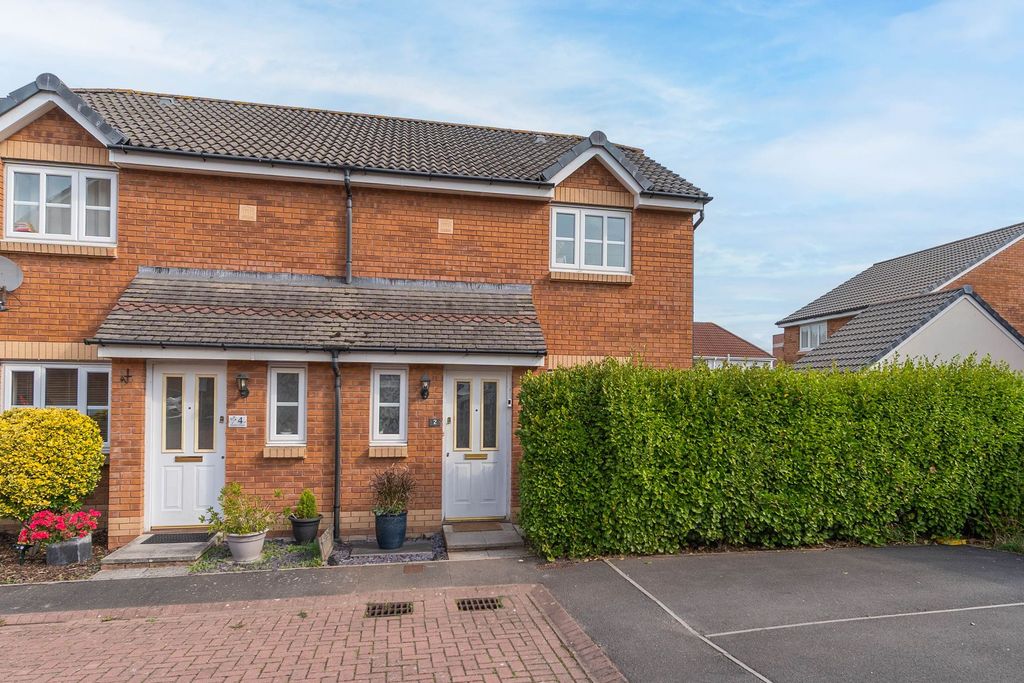 Property photo 1 of 24