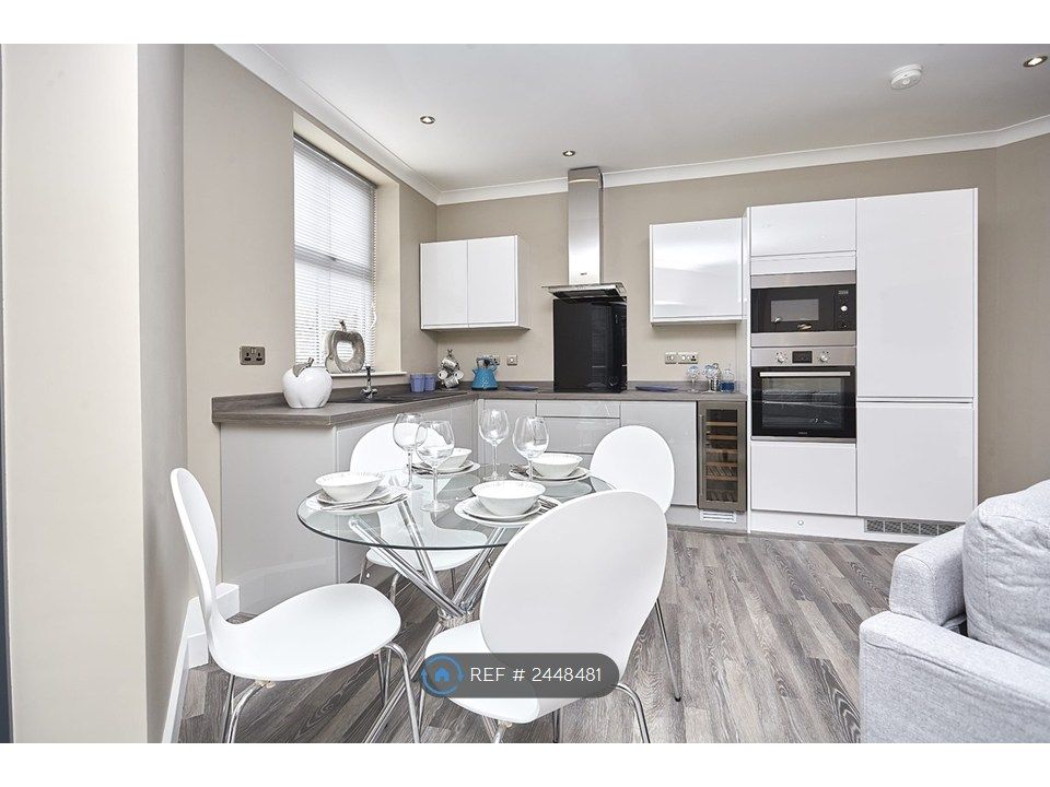 Property photo 1 of 13 Kitchen