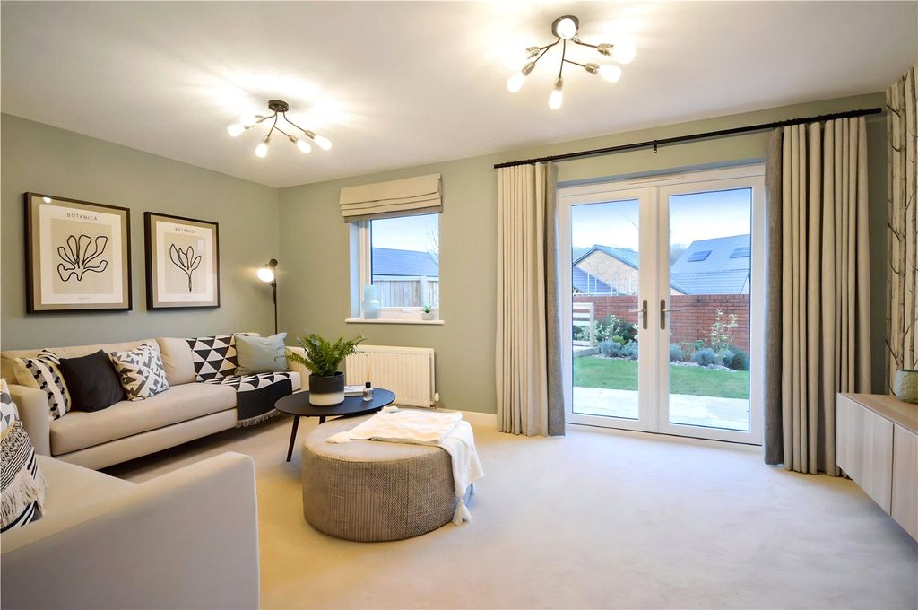 Property photo 3 of 10 Living Room Example