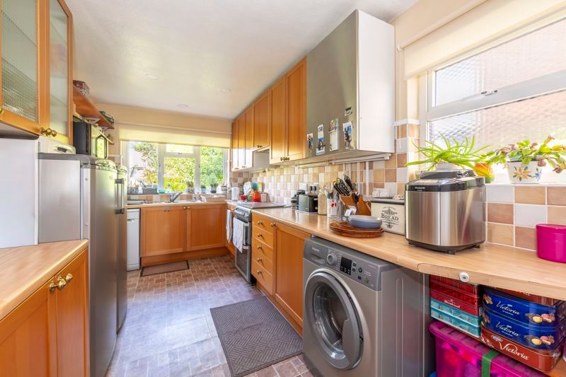 Property photo 3 of 16 Photo 10