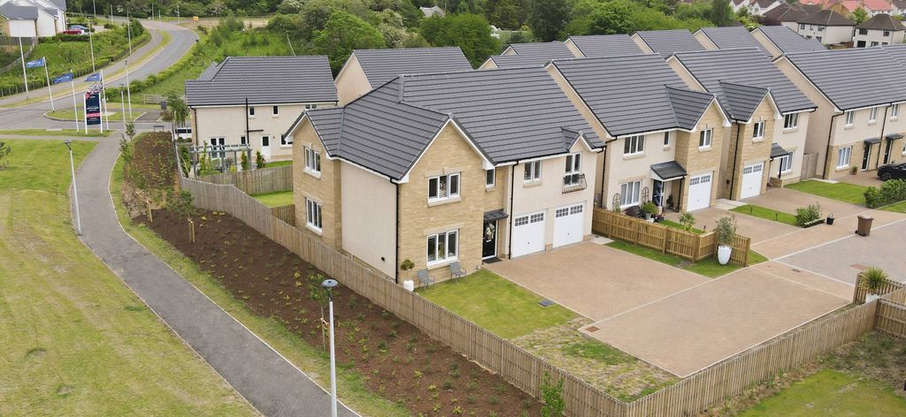 Property photo 1 of 34