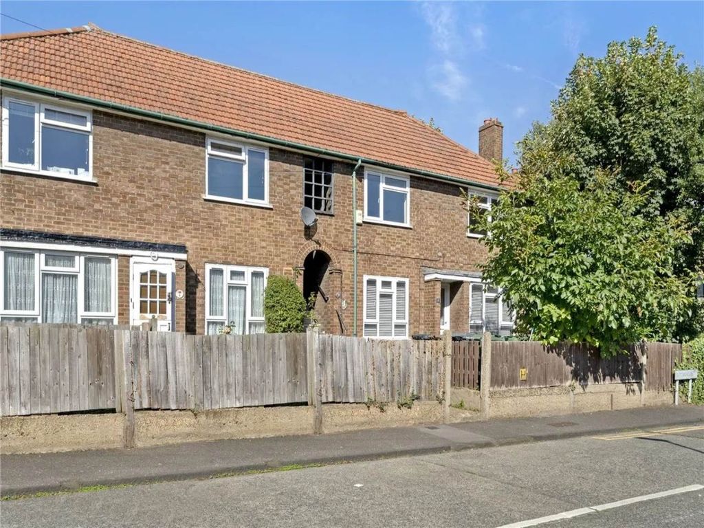 Property photo 1 of 7 Butterfields