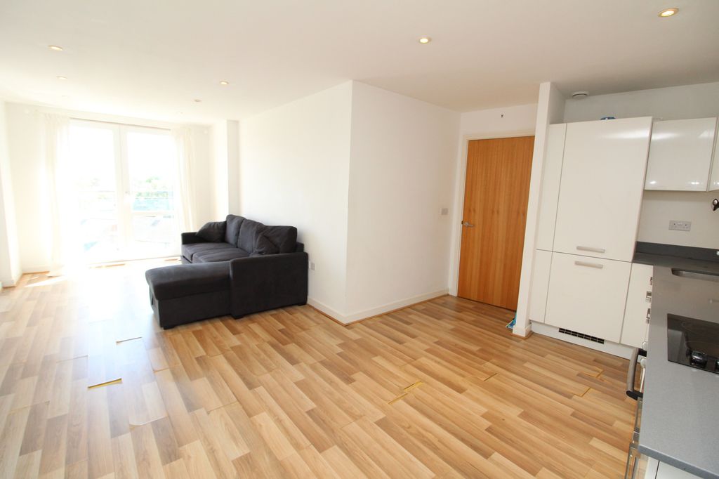 Property photo 2 of 14