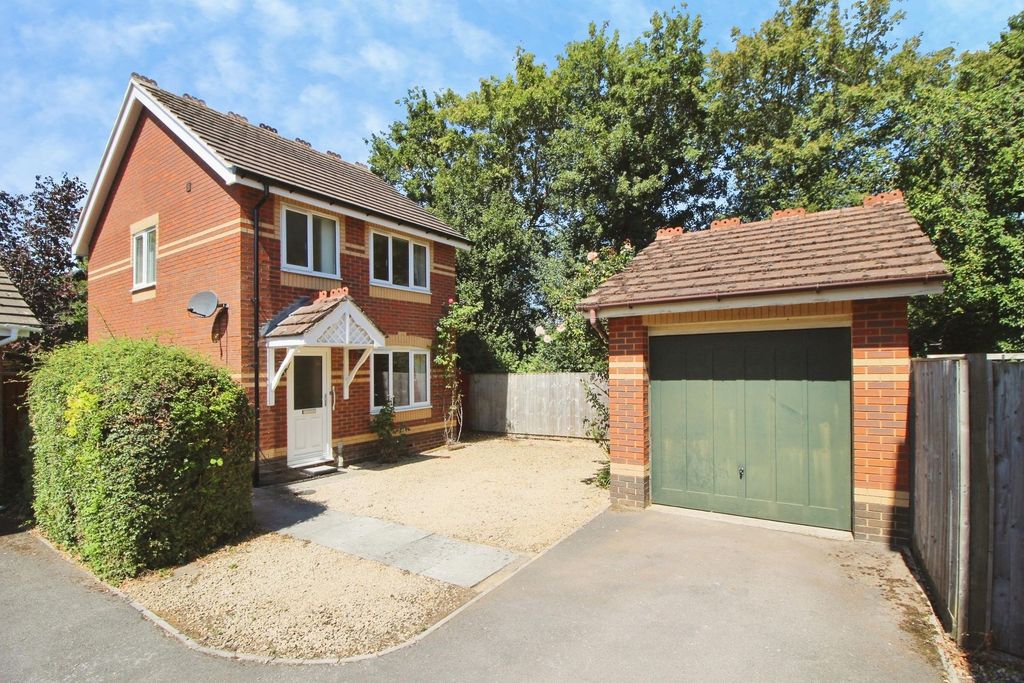 Property photo 1 of 16