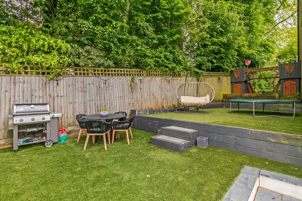 Additional image 15 of 4 bed detached house to rentChilbolton Avenue, Winchester SO22