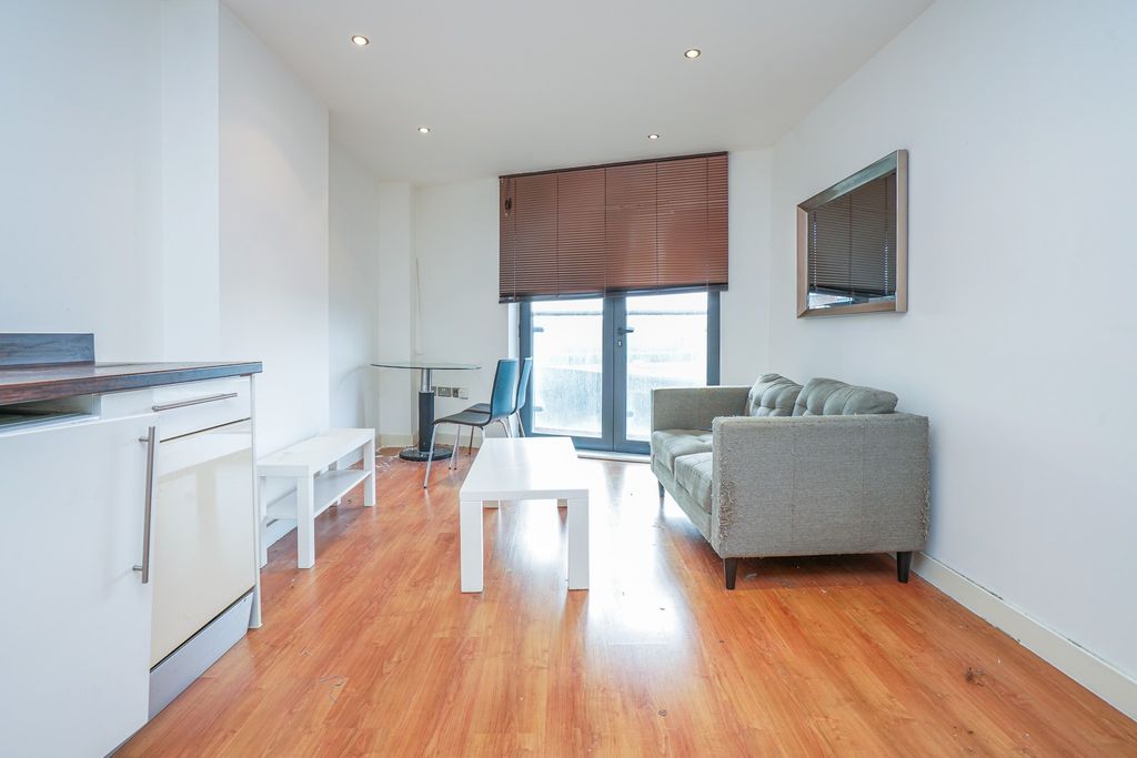 Property photo 1 of 16 Living Room