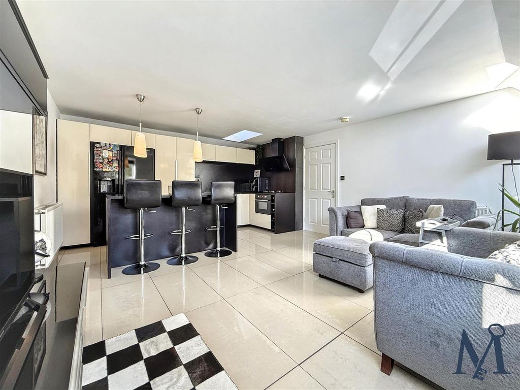 Property photo 2 of 20 Open Plan Living Kitchen Diner